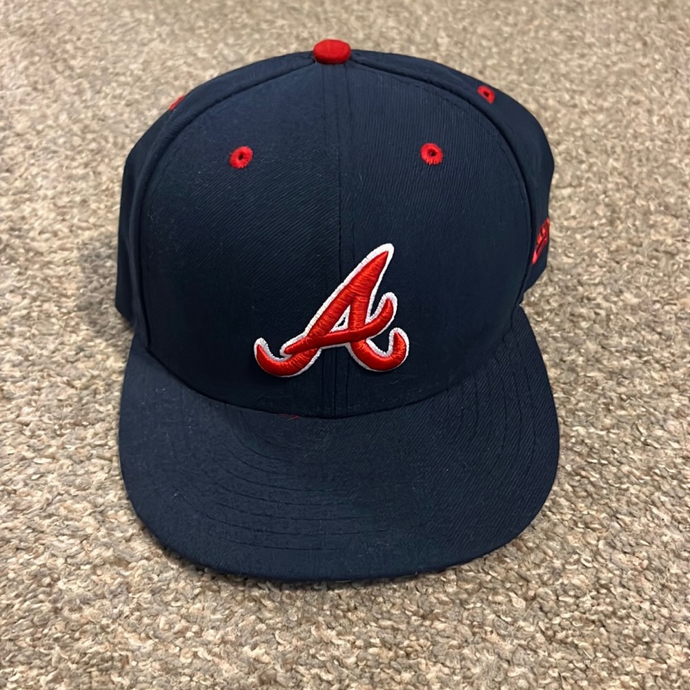 Atlanta Braves Fitted Baseball Bat - Size 7 3/8